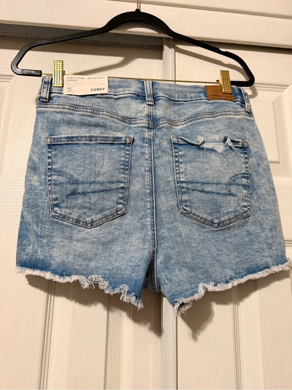 American Eagle Light Blue Distressed Denim Women’s Shorts
